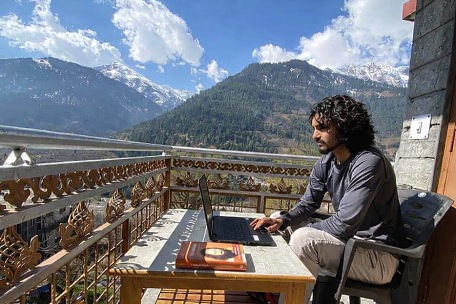 Work from mountains setup